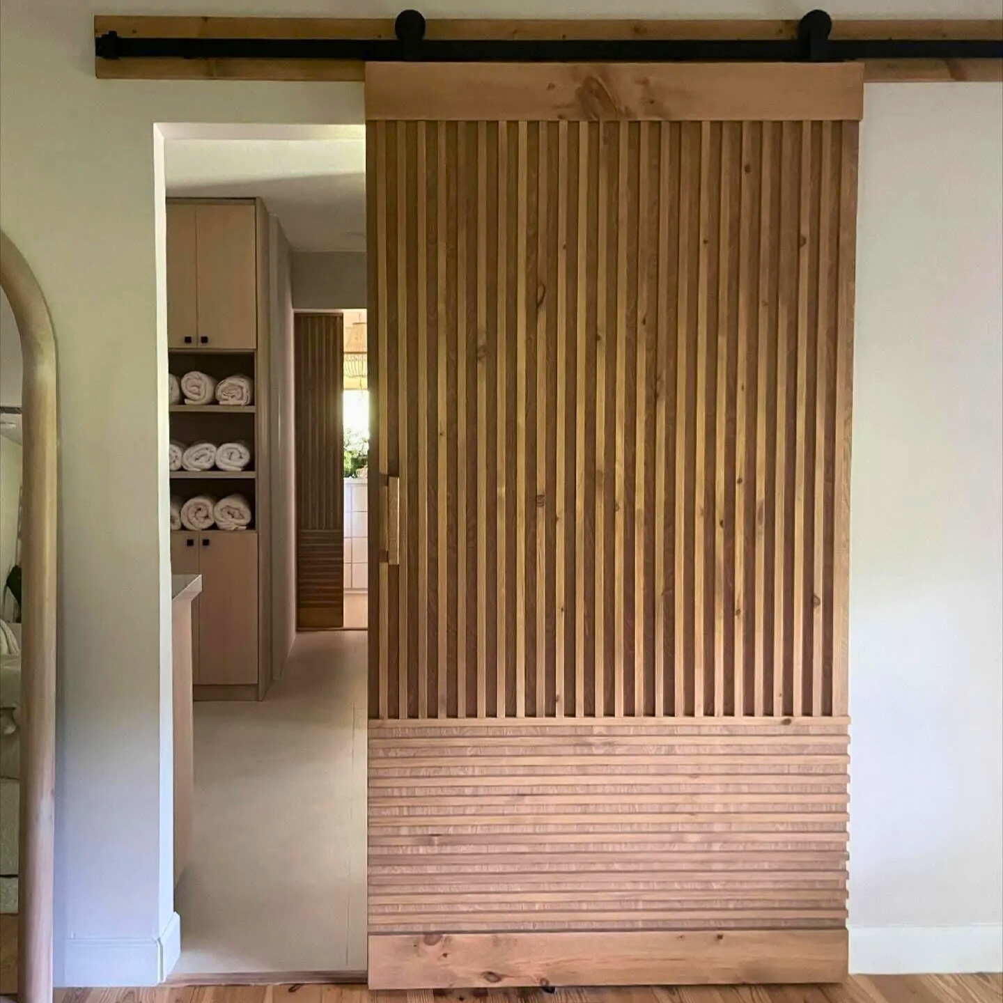 Modern Fluted main Modern Fluted main